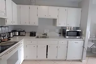 5125 Picadilly Circus Ct, Orlando, FL 32839 - Photo 5