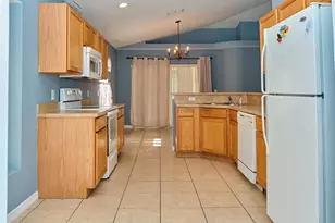 2726 Randal Way, Kissimmee, FL 34743 - Photo 11