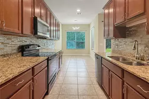 2864 Eastham Ln, Kissimmee, FL 34741 - Photo 11