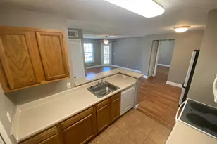 6130 Westgate Dr, Orlando, FL 32835 - Photo 5