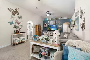 570 Brown Bear Way, Saint Cloud, FL 34772 - Photo 7