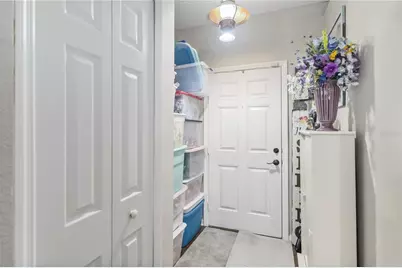 570 Brown Bear Way, Saint Cloud, FL 34772 - Photo 5