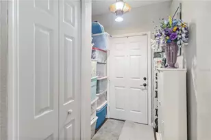 570 Brown Bear Way, Saint Cloud, FL 34772 - Photo 5