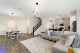 1071 Trappers Trail Loop, Davenport, FL 33896 - Photo 9