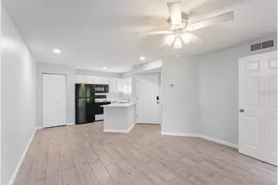 1908 Lake Atriums Circle #3, Orlando, FL 32839 - Photo 5