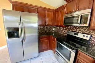 880 Nelson Dr, Kissimmee, FL 34758 - Photo 5