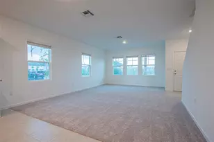 373 Grand Pne Ln, Saint Cloud, FL 34771 - Photo 5