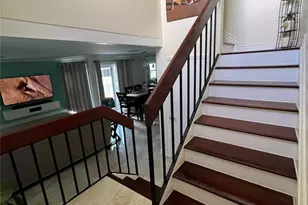 543 Hunter Cir, Kissimmee, FL 34758 - Photo 9