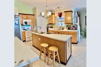 1912 Lakeview Place, Kissimmee, FL 34759 - Photo 7