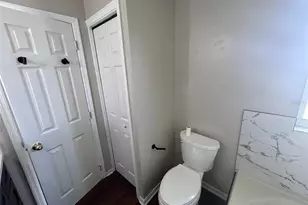 3175 Victoria Dr, Kissimmee, FL 34746 - Photo 13