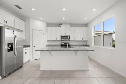 1051 Lakeshore Breeze Place, Kissimmee, FL 34747 - Photo 5