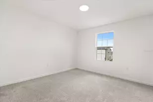 1051 Lakeshore Breeze Pl, Kissimmee, FL 34747 - Photo 9