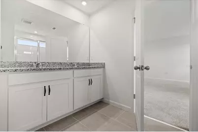 1051 Lakeshore Breeze Place, Kissimmee, FL 34747 - Photo 21