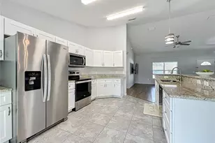 8967 SE 158th St, Summerfield, FL 34491 - Photo 9