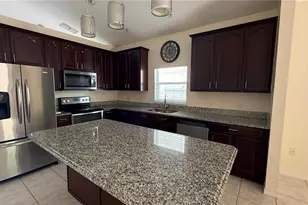 979 Hacienda Cir, Kissimmee, FL 34741 - Photo 11