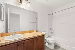 1073 Berkeley Dr, Kissimmee, FL 34744 - Photo 9