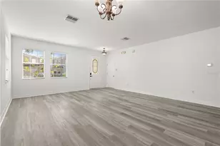 1073 Berkeley Dr, Kissimmee, FL 34744 - Photo 15