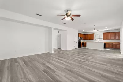 1073 Berkeley Dr, Kissimmee, FL 34744 - Photo 5