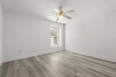 1073 Berkeley Dr, Kissimmee, FL 34744 - Photo 7