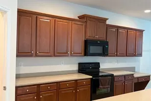 2821 Cypress Bowl Rd, Lutz, FL 33558 - Photo 9