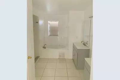 594 Oak Branch Circle, Kissimmee, FL 34758 - Photo 7