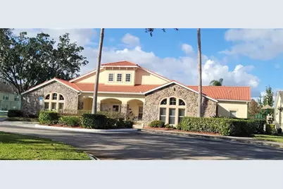 2836 Club Cortile Circle, Kissimmee, FL 34746 - Photo 17