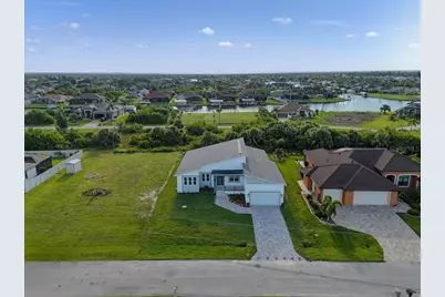 8181 Tecumseh Circle, Port Charlotte, FL 33981 - Photo 7