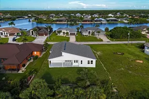 8181 Tecumseh Cir, Port Charlotte, FL 33981 - Photo 5