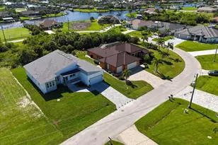 8181 Tecumseh Cir, Port Charlotte, FL 33981 - Photo 3