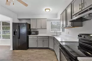 962 Rockhill St, Deltona, FL 32725 - Photo 9