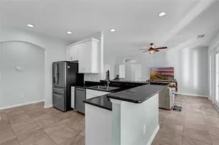 5608 Strong Point, Weirsdale, FL 32195 - Photo 13