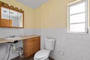 330 W 4th St, Frostproof, FL 33843 - Photo 17