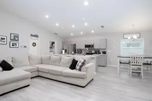 1061 Zion Dr, Haines City, FL 33844 - Photo 7