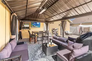 2419 Lancashire Ln, Kissimmee, FL 34743 - Photo 35