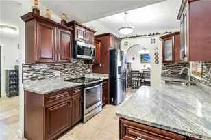 2419 Lancashire Ln, Kissimmee, FL 34743 - Photo 13