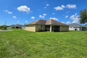 519 NW 26th St, Cape Coral, FL 33993 - Photo 5