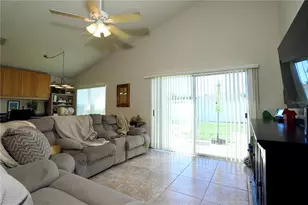 3404 Willow Branch Ln, Kissimmee, FL 34741 - Photo 9