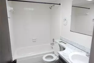 4739 Avon Ct, Saint Cloud, FL 34769 - Photo 5