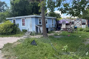 810 Person St, Kissimmee, FL 34741 - Photo 7