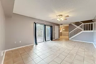 5252 Brook Ct, Orlando, FL 32811 - Photo 9