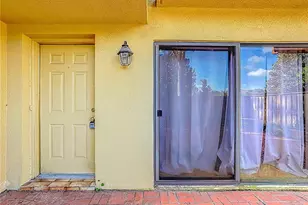 5252 Brook Ct, Orlando, FL 32811 - Photo 5