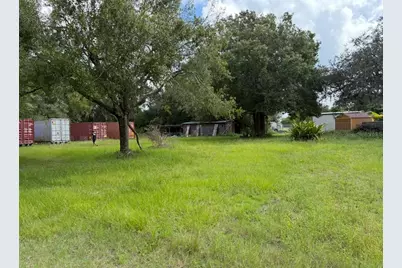 5585 Lake Lizzie Drive, Saint Cloud, FL 34771 - Photo 9