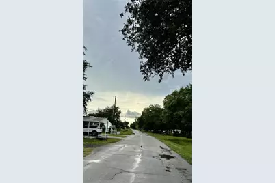 5585 Lake Lizzie Drive, Saint Cloud, FL 34771 - Photo 23