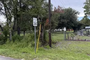 5585 Lake Lizzie Dr, Saint Cloud, FL 34771 - Photo 21