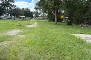 5585 Lake Lizzie Dr, Saint Cloud, FL 34771 - Photo 15