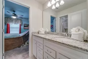 2270 Lelani Cir, Davenport, FL 33897 - Photo 7