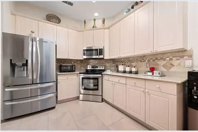2831 Oconnell Drive, Kissimmee, FL 34741 - Photo 5