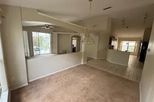 856 Cassia Dr, Davenport, FL 33897 - Photo 5