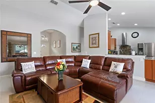 300 Kings Way, Davenport, FL 33897 - Photo 3