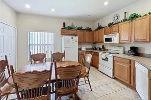 102 Sandy Point Way, Clermont, FL 34714 - Photo 7